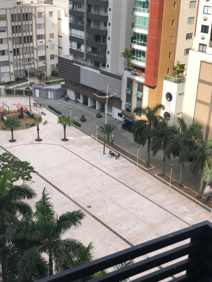 Apto Pe Na Areia - Centro De Balneário Camboriú Buitenkant foto